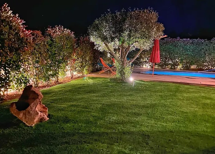 Villa Avec Piscine Privee A Lucie *