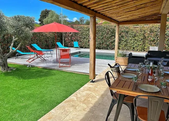 Villa Avec Piscine Privee A Lucie