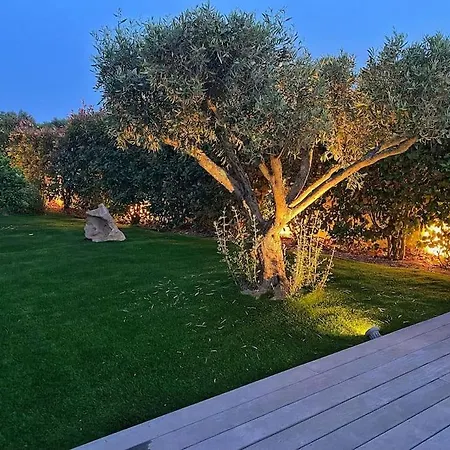 Avec Piscine Privee A Lucie Villa *